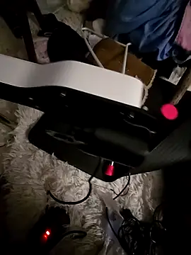 sweetkitty111 online show from February 19, 12:21 am