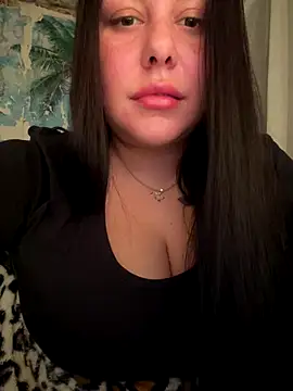 DaisyStreet online show from December 1, 7:38 pm