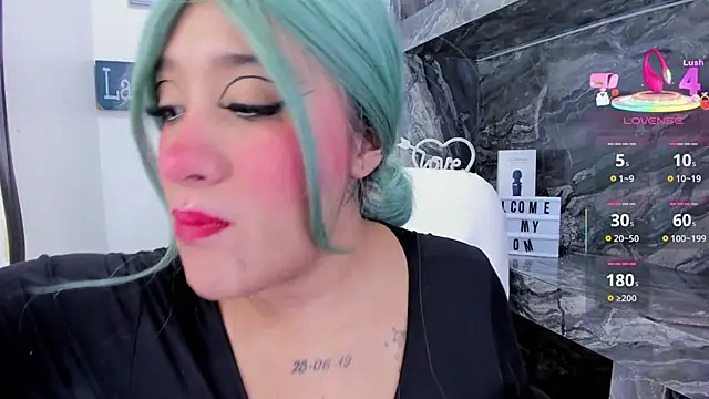 miss danika online show from November 25, 11:12 am