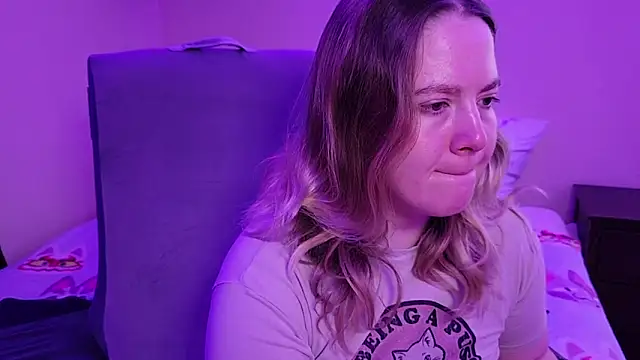 InternetFairy XO online show from March 10, 6:06 am