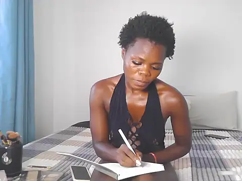 petiteebony 81 online show from October 27, 11:17 am