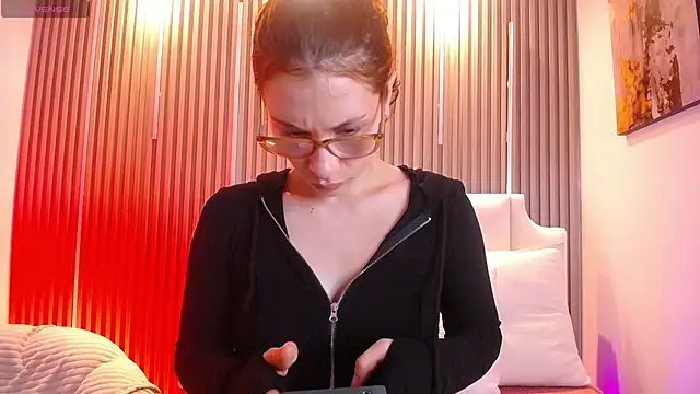 Katy Van online show from March 24, 8:25 pm