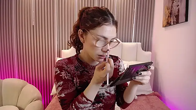 Katy Van online show from March 31, 9:04 pm