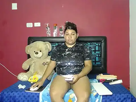 karolhot916 online show from March 2, 9:42 pm