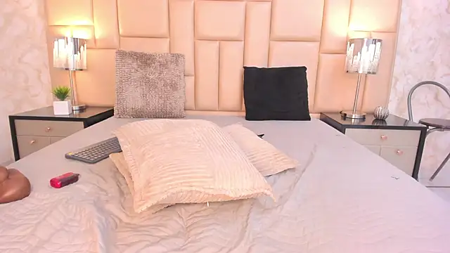 SaryBlake online show from October 11, 2:53 pm