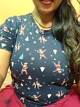 AAROHI-HOT online show from February 8, 6:55 pm