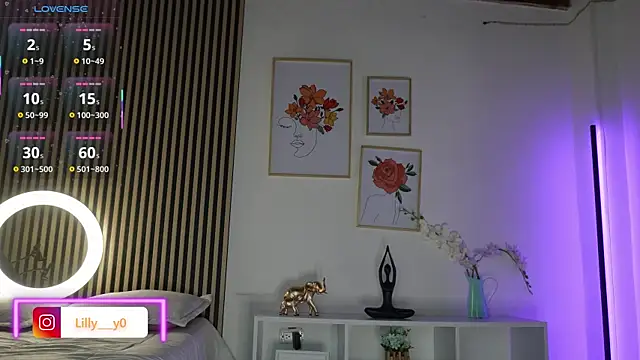 LillyDolls23 online show from September 30, 12:22 pm