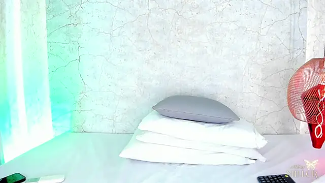 aprilalen online show from March 14, 12:06 pm