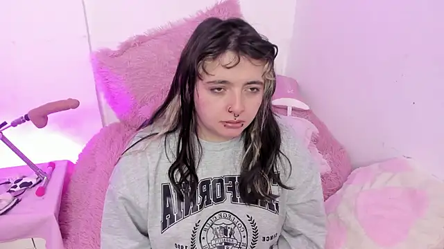 Sachi Meow online show from February 20, 11:45 am