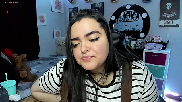 Snapshot of Luise_Meyrink chatting on September 28, 3:46 am Luise Meyrink online show from September 28, 3:46 am