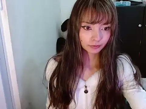  annie rosse online show from February 9, 8:11 pm