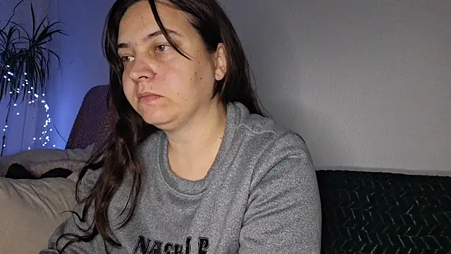 Cyndee Winter online show from October 20, 6:00 pm