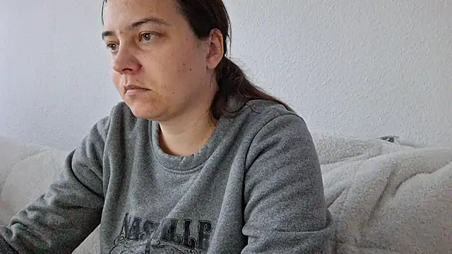 Cyndee Winter online show from October 25, 2:25 pm