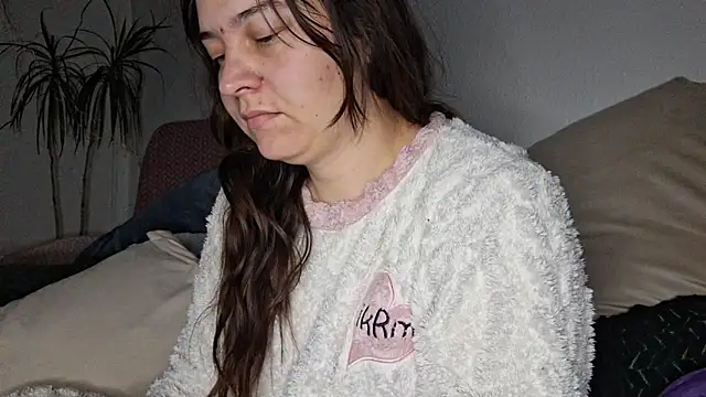 Cyndee Winter online show from November 8, 12:15 am