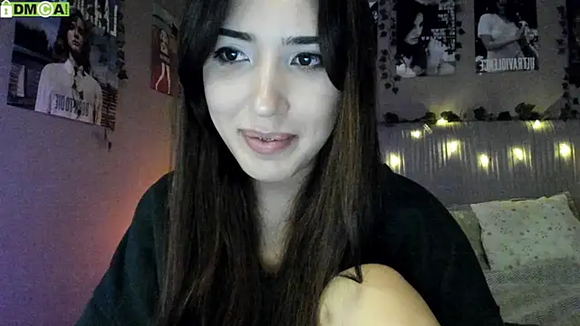 Snapshot of Anisawithlove chatting on September 12, 8:34 am Anisawithlove online show from September 12, 8:34 am
