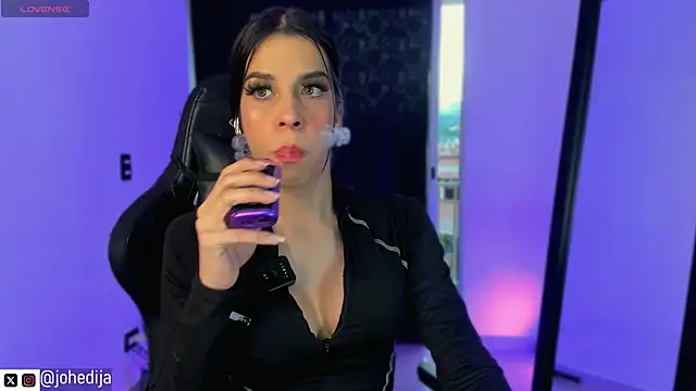 johedija online show from March 22, 10:49 pm