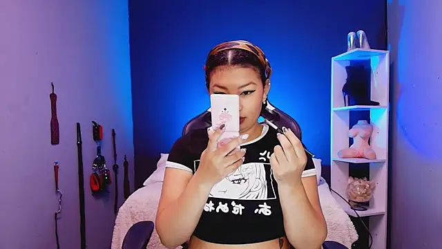 JadaRoberts online show from November 19, 12:49 pm