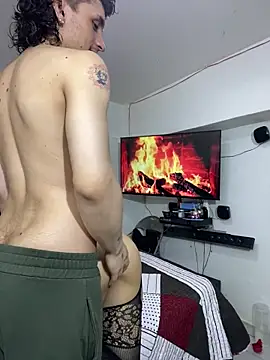 TheKing6ix9ine69 online show from December 15, 7:13 am