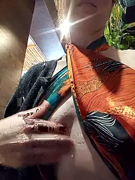 Exhibitionsplit online show from April 22, 1:19 pm