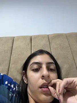 cristel 17 online show from June 2, 12:11 am