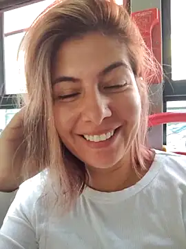 scarlett moore online show from September 17, 1:09 pm