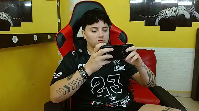 isabeautyx19 online show from November 13, 3:16 am