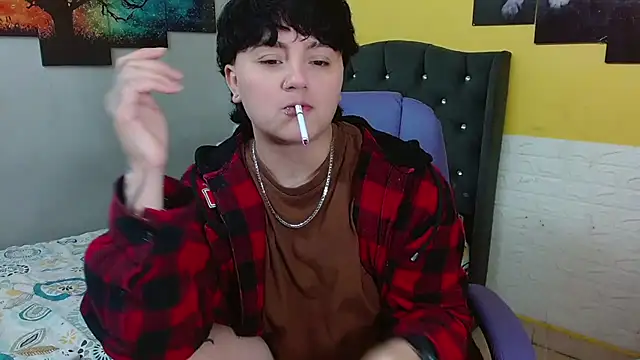 isabeautyx19 online show from March 20, 2:05 am