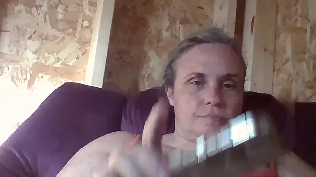 stellaquinn1775 online show from November 21, 9:06 pm