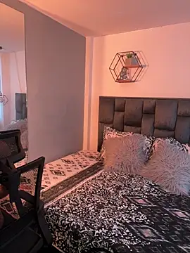 Bonnie vega online show from April 14, 8:53 pm