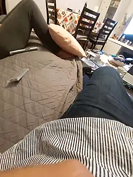 mia69x online show from October 17, 8:01 pm