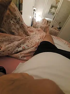 mia69x online show from October 14, 9:06 pm