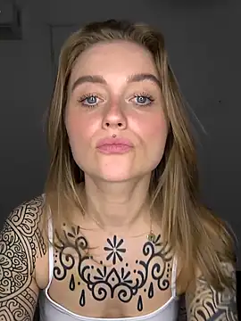 Goldloeckchen159 online show from April 17, 8:55 pm