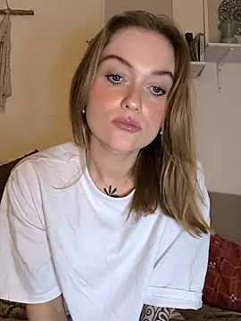 Goldloeckchen159 online show from October 14, 8:11 pm