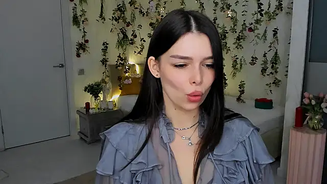 ContinentOfTranquility online show from April 4, 3:16 am