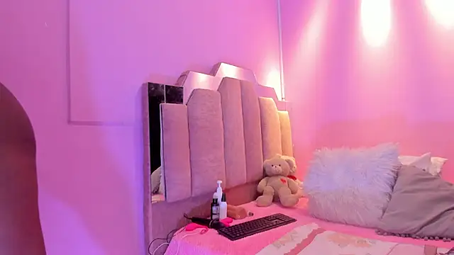 LoveQueen2 online show from November 9, 12:23 pm