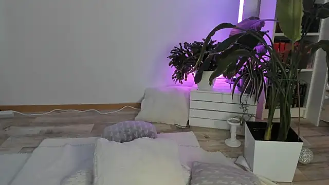 CocoSkyy online show from September 9, 10:37 am