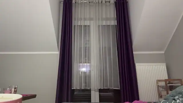 DESIREjenny online show from October 16, 7:33 am