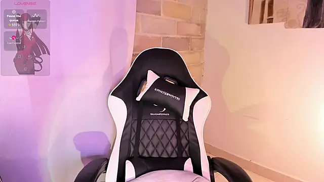 Im Scarlet online show from September 26, 11:02 pm