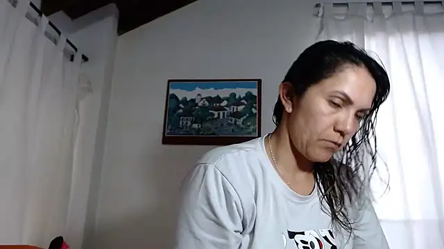 Chantal hott online show from November 23, 9:16 pm