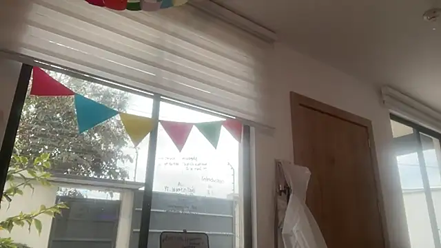 ChocolateCakeQueen online show from October 12, 9:50 pm