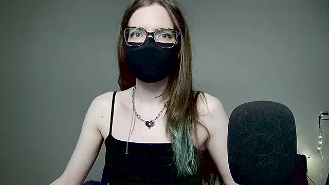 amber candyfloss online show from November 24, 11:18 pm