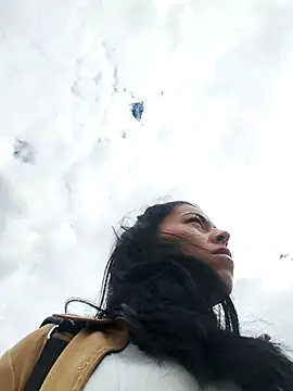 Emily Wane online show from November 26, 6:09 pm