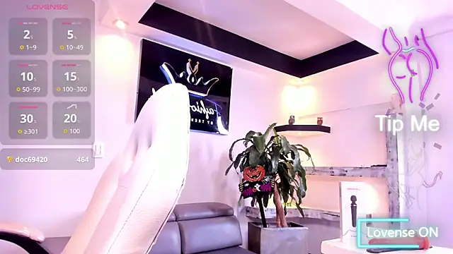 AnaRuiz online show from October 15, 4:09 pm