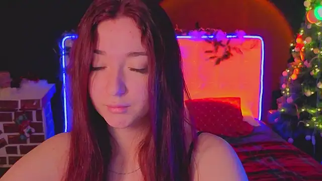 YasmineWest online show from December 21, 3:22 am