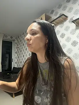 samilux5 online show from February 4, 4:04 am