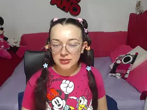 Angela 18honey online show from November 6, 2:39 am