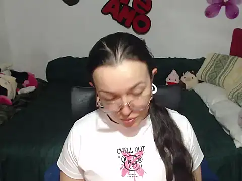 Angela 18honey online show from January 14, 12:04 am