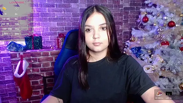 Lorena warren online show from December 18, 5:45 am