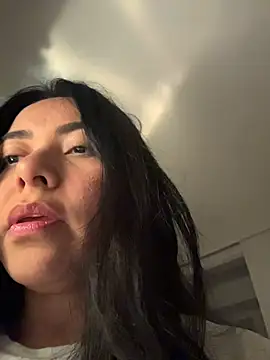 PetitLumiere online show from February 23, 3:40 am