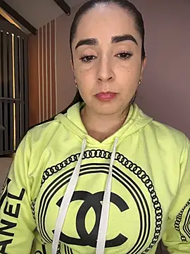 Vicky-Andrade online show from March 10, 1:20 am